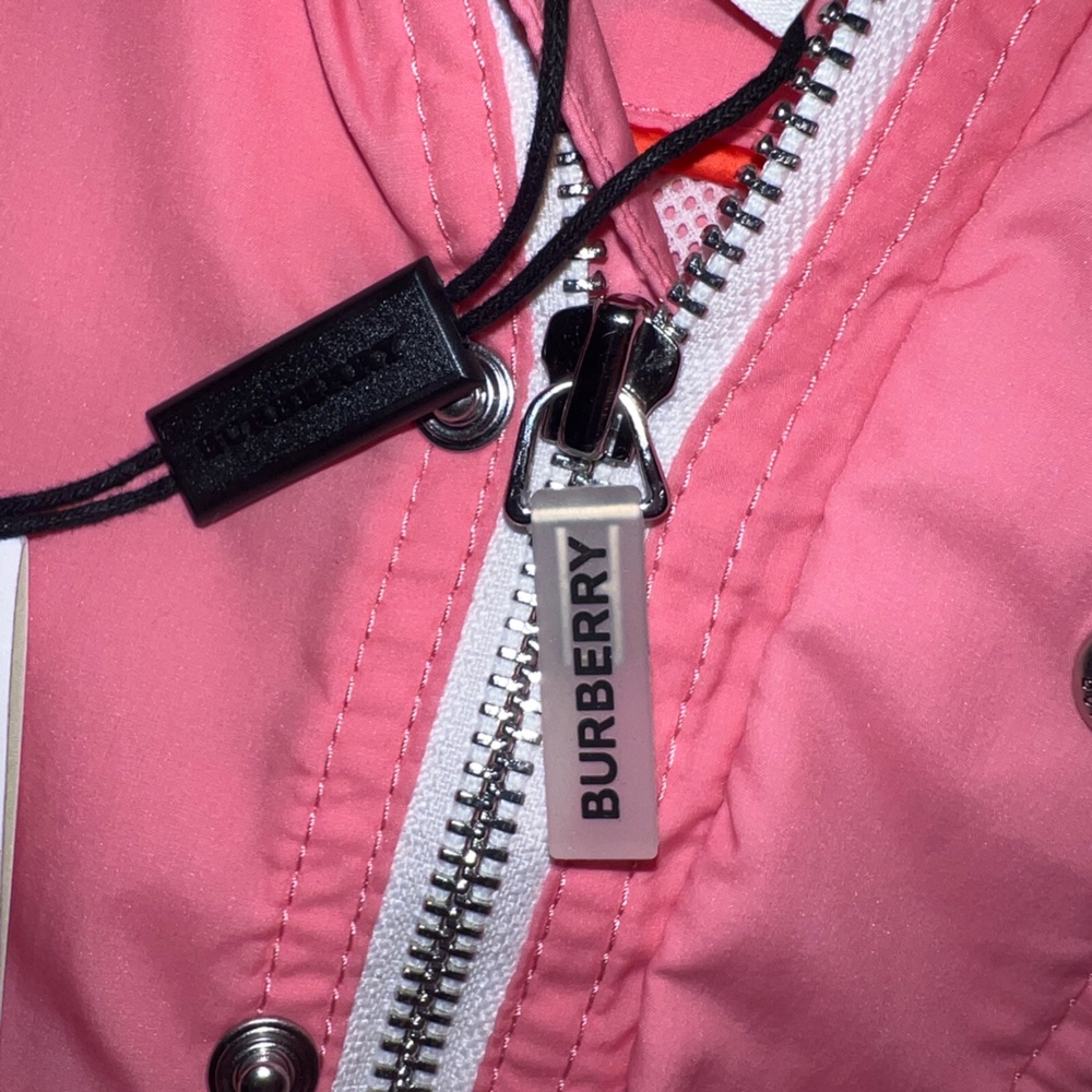 Burberry Pink Rain Jacket NWT!!! - Picture 6 of 12